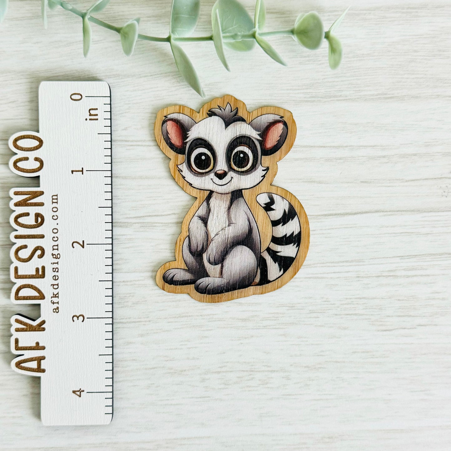 "LEMUR" Bamboo Wood Sticker